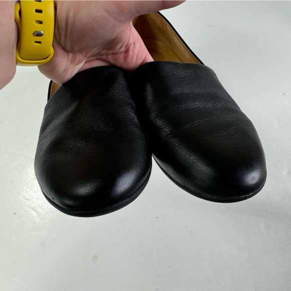 Dansko Larisa Black Leather Slip On Flats Size 39 - Picture 5 of 9